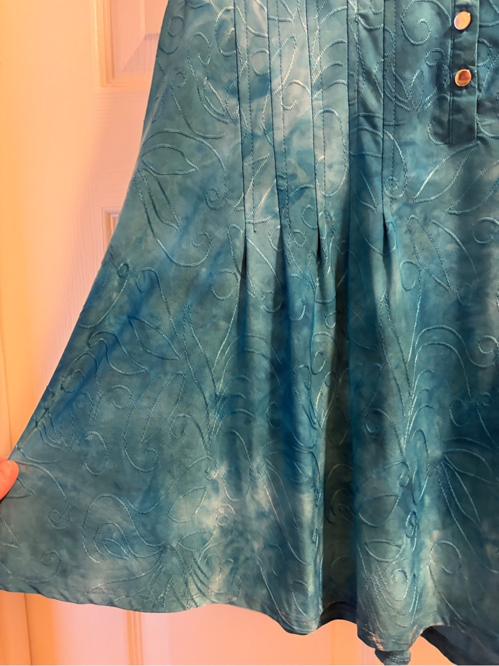 Teal Swirl Sleeveless Button-Front Tank Top - Picture 3 of 3